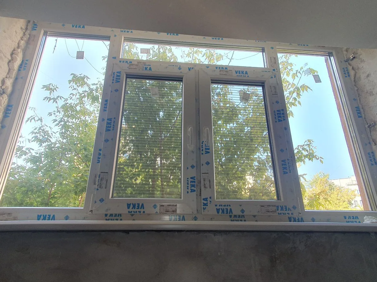 Bloc de balcon PVC VEKA — exemplu de lucrare Grafitex Moldova
